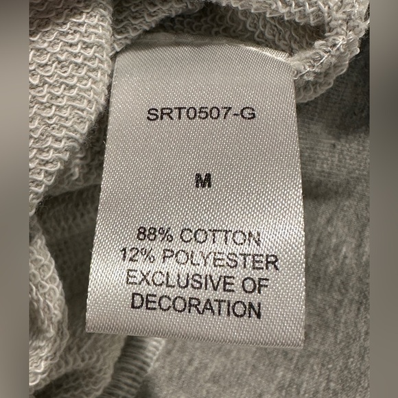 NWT THML “Simply Chic” Eyelet Ruffle Sleeve Sweatshirt Women’s Size Medium - Picture 5 of 6